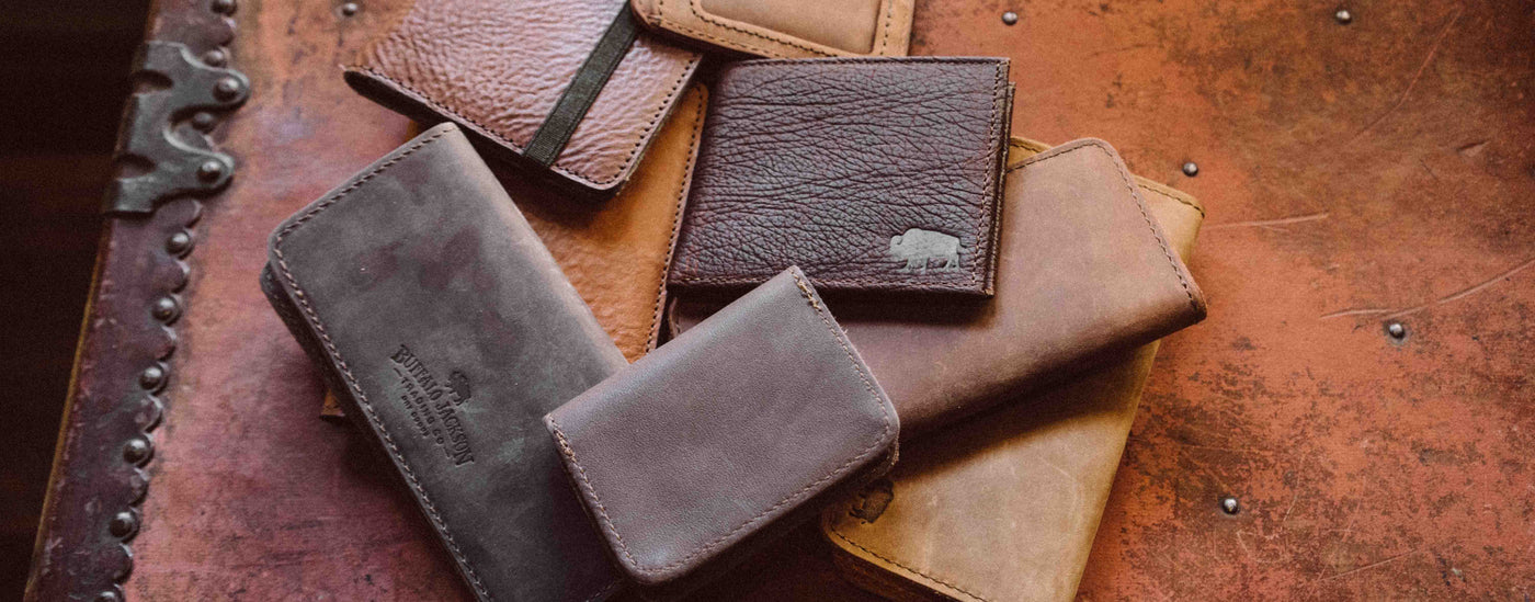 Buffalo Jackson Journal - Best Travel Wallets