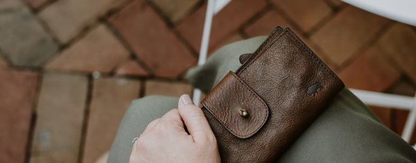 Making a Women's Leather Long Wallet 