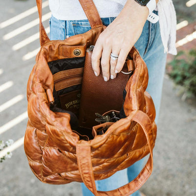 Opening Women's Tote - Bridger Leather Tote Large | Vintage Tan - Buffalo Jackson Trading Co.