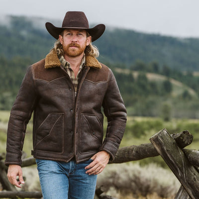 Cowboy in Western Yoke Shearling Sheepskin Coat - Made from Wool / Sheep