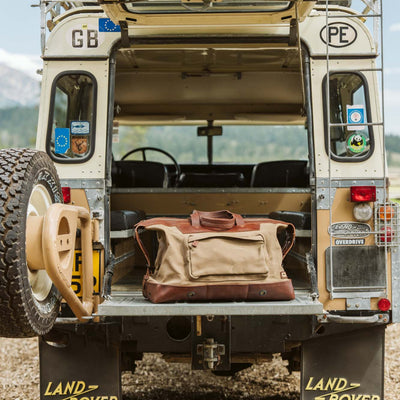 Dakota Waxed Canvas Oversized Weekend Bag | Field Khaki w/ Chestnut Brown Leather