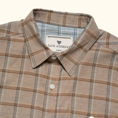 Windsor Cotton Shirt in Timber Pane, collar and placket detail