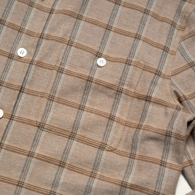 Windsor Cotton Shirt in Timber Pane, chest pocket detail
