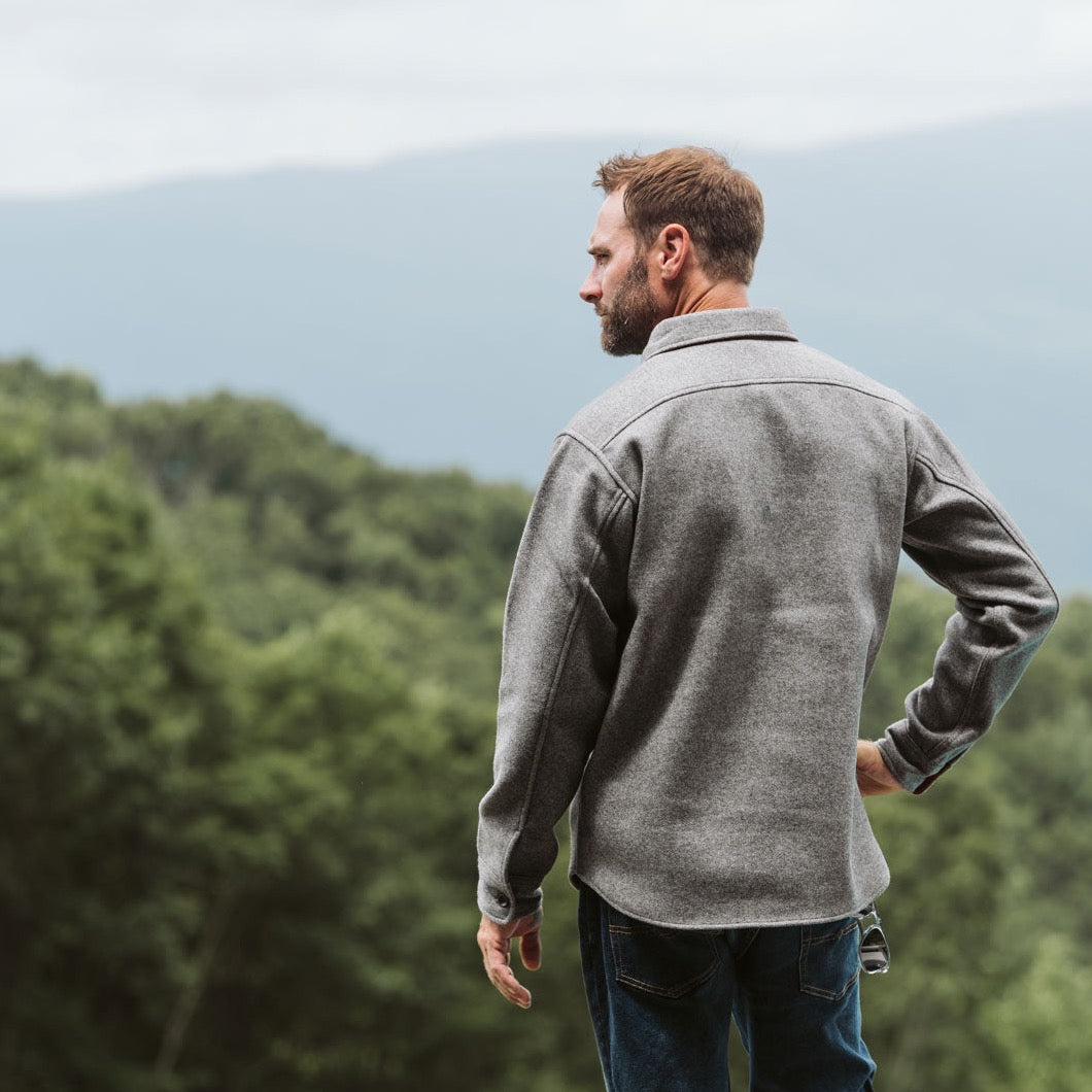 Kenai - Gray Shirt Jan in Gray