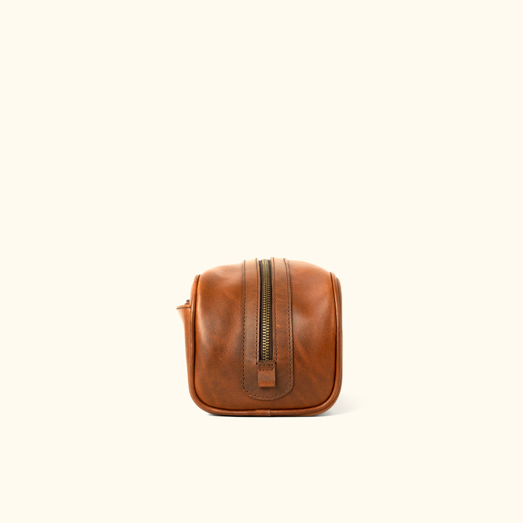 Modern Leather Dopp Kit | Elderwood side