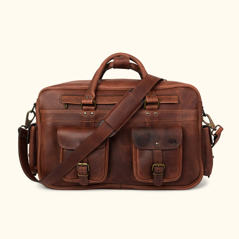 Dark Oak leather bag designed for versatility, durable with classic buckle accents, reinforced strap, ideal for professional use or leisure.