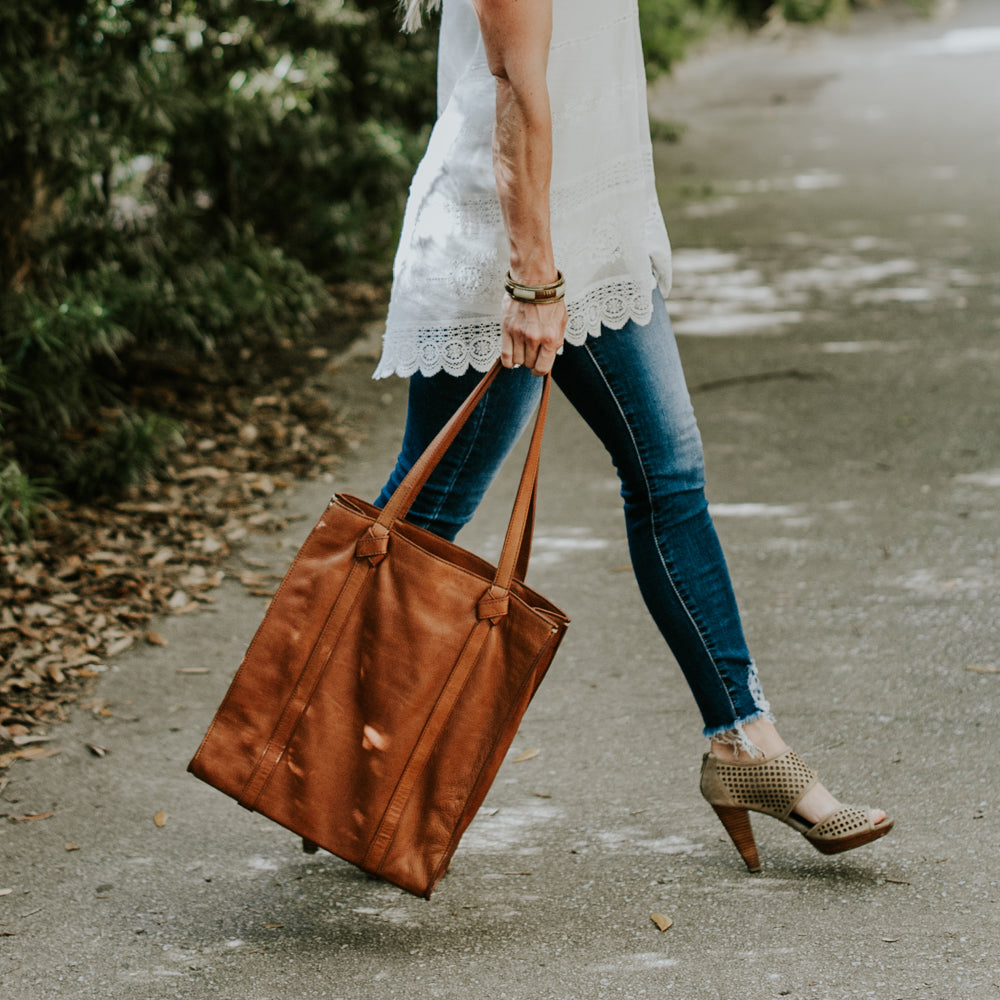 Chelsea Leather Tote | Honey Brown