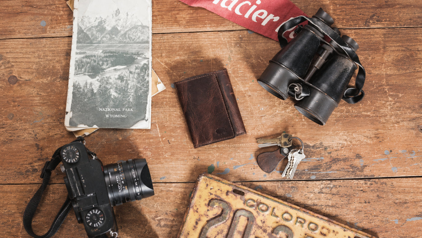 How many cards a leather wallet should actually hold