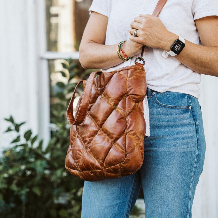 Limited Edition Bridger Leather Tote Small | Vintage Tan