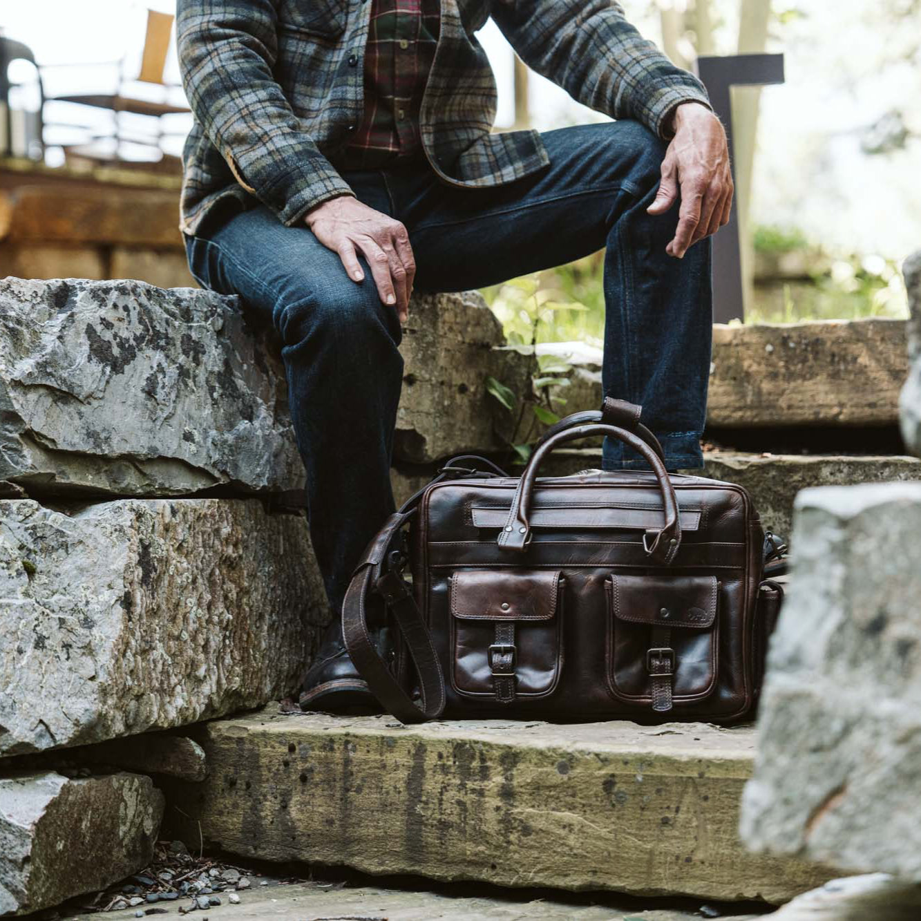 bison denim laptop backpack Buffalo Jackson Roosevelt Leather Pilot Bag, Dark Oak