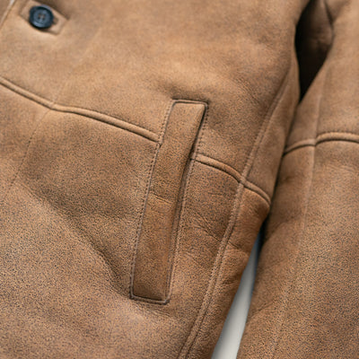 Pockets - Wool Shearling Jacket in Sandstone