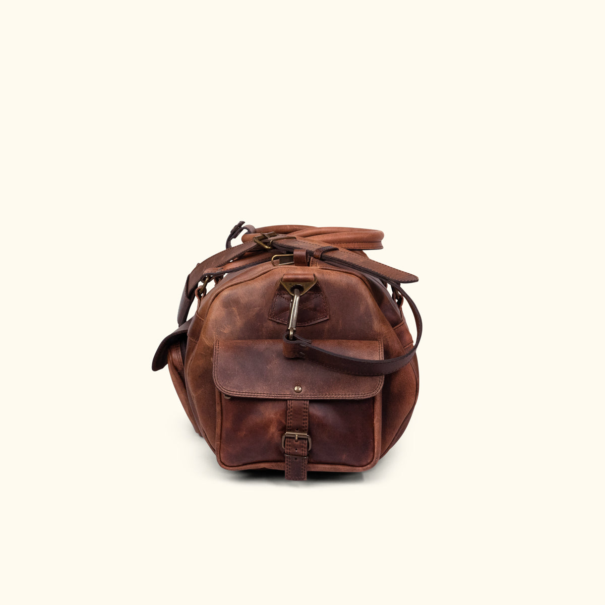 Roosevelt Small Leather Duffle Bag in Dark Oak - Hands On