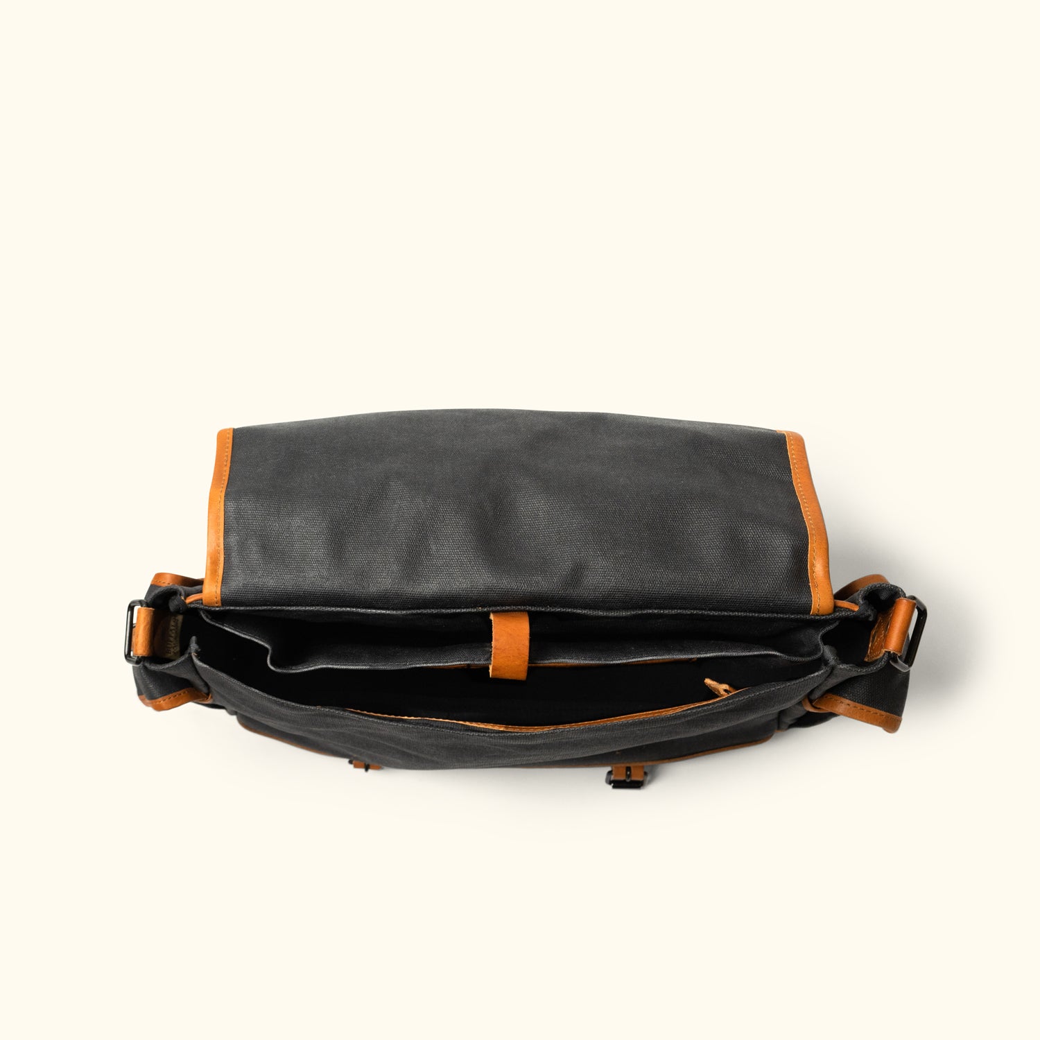 Buffalo Jackson Trading Co. Dakota Waxed Canvas Dopp Kit Toiletry Bag | Navy Charcoal w/ Saddle Tan Leather