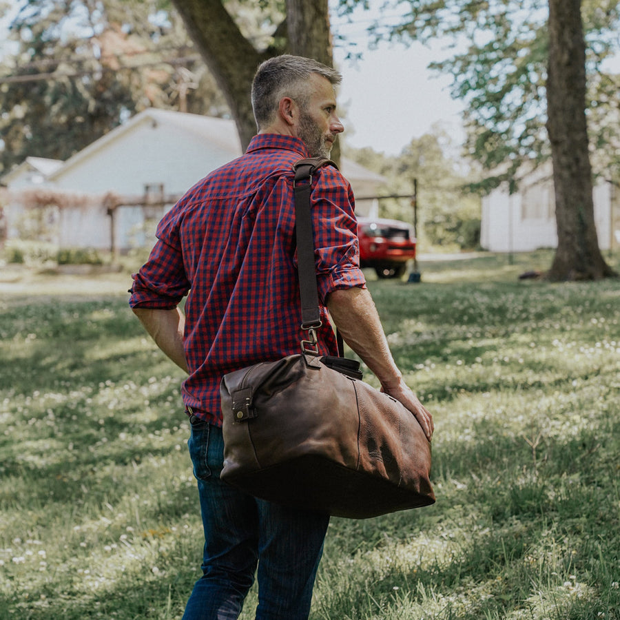 classic travel bag for men Genuine Leather Duffle 24 Inch Handmade Vintage Case Luggage Bags Men, Overnight Carry On Duffel Bag Medium Weekender Gym Bag for and Women at only 5.7lbs you get a roomy (but TSA friendly) 22.8 Men's Duffle Bags | Nordstrom