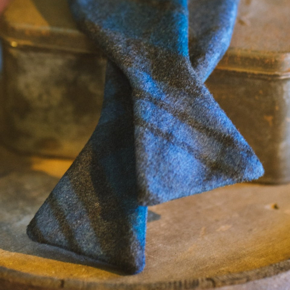 Mens Plade Wool Bowtie