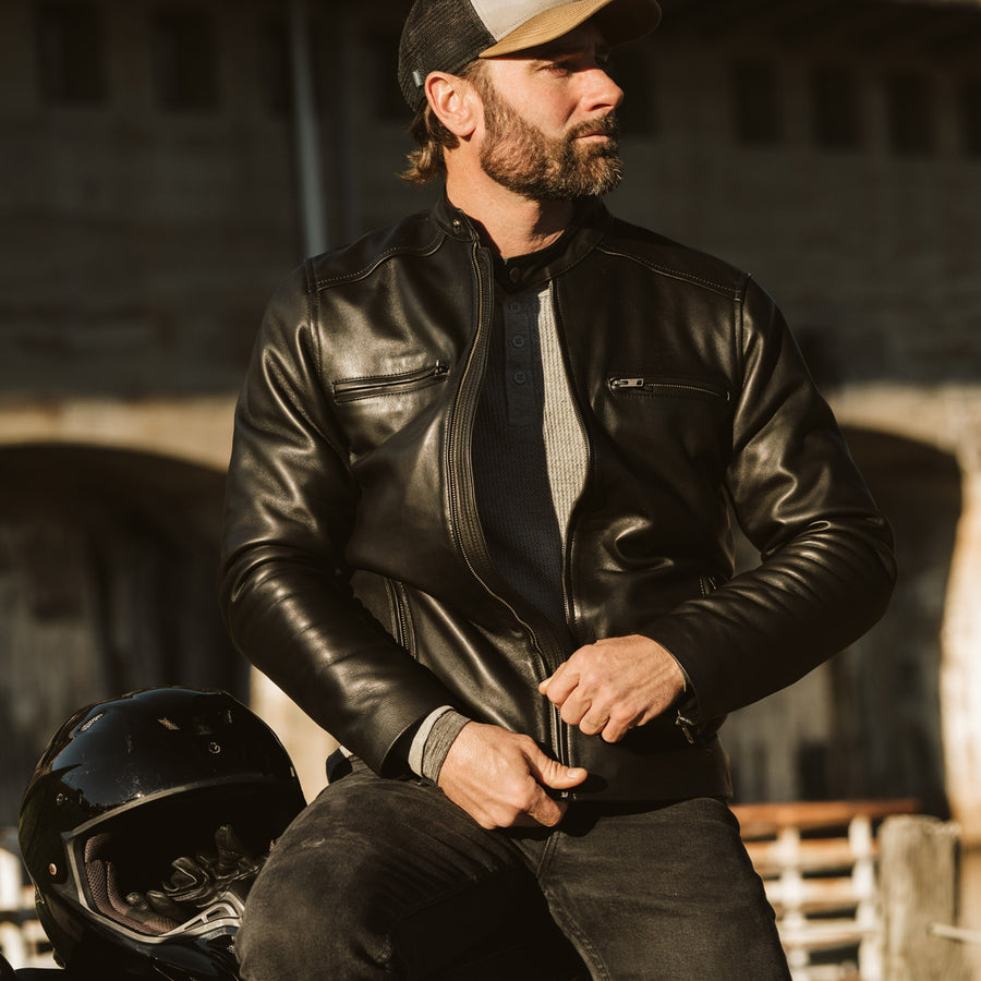 Italian Velvet Collar Black Genuine Leather Biker Jacket with Adjustab