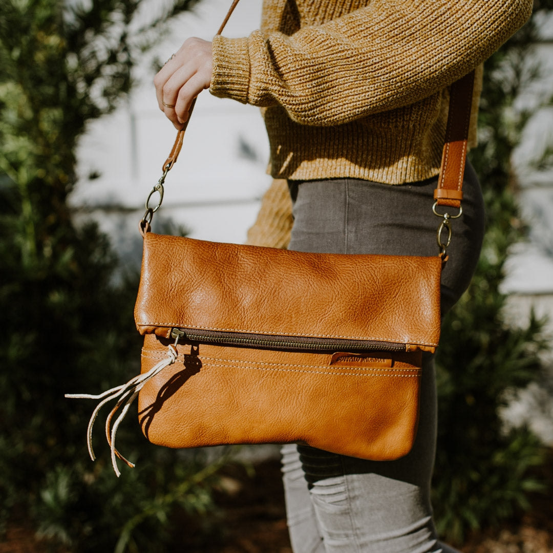 Dylan Crossbody Bag in Tan Leather | The Horse